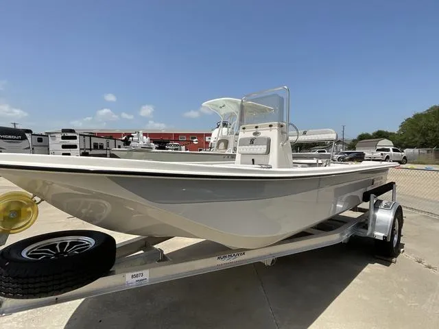 Slide: The Image of Carolina E18JVX 2025 - 3