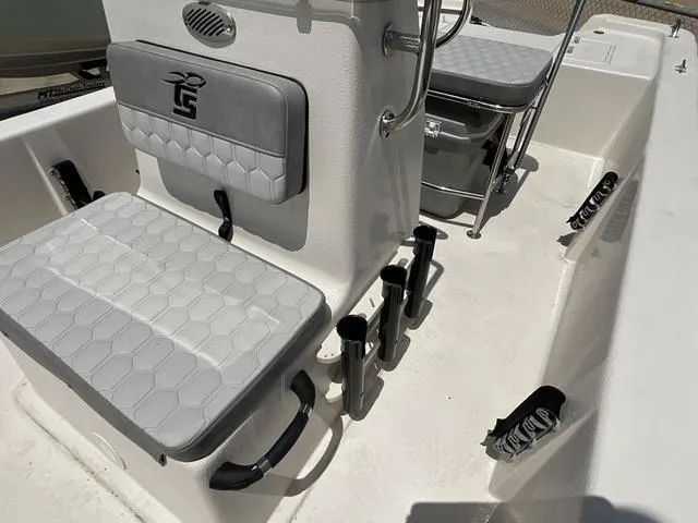 Slide: The Image of Carolina E18JVX 2025 - 9