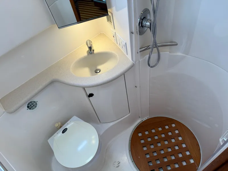 Slide: The Image of Pursuit 3800 Express 2003 - 19