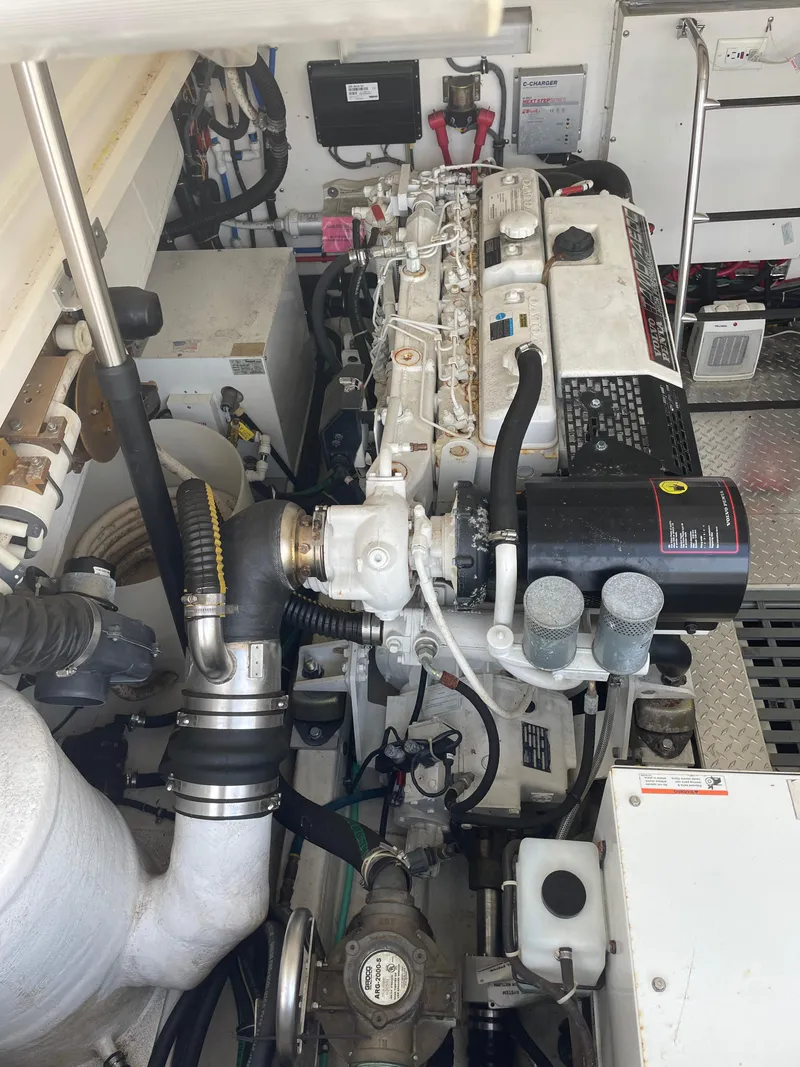 Slide: The Image of Pursuit 3800 Express 2003 - 34