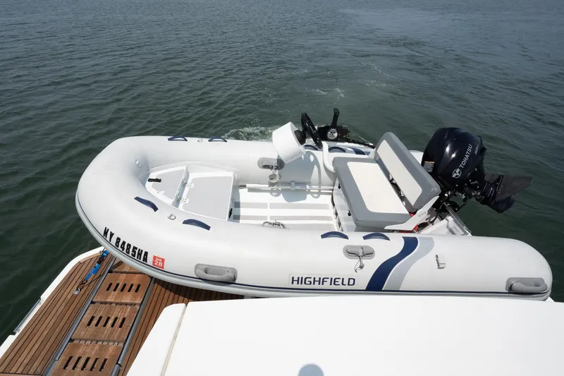 Slide: The Image of Prestige 520S 2019 - 43