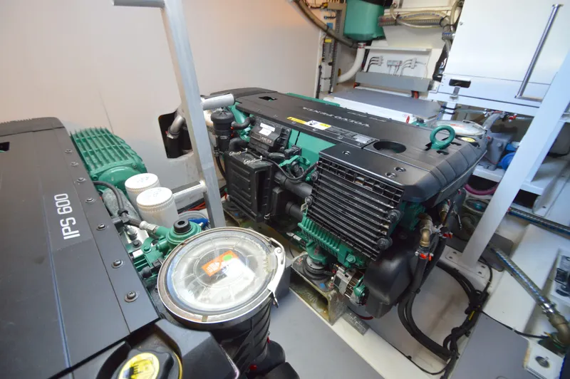 Slide: The Image of Prestige 520S 2019 - 93