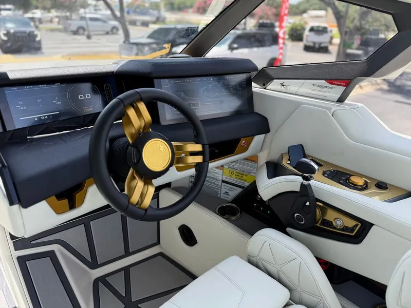 Slide: The Image of Nautique Paragon G23 2026 - 17