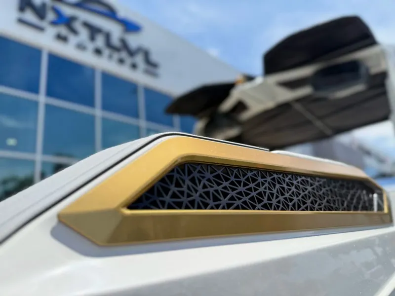 Slide: The Image of Nautique Paragon G23 2026 - 25