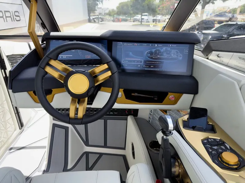 Slide: The Image of Nautique Paragon G23 2026 - 38