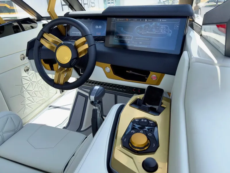 Slide: The Image of Nautique Paragon G23 2026 - 8