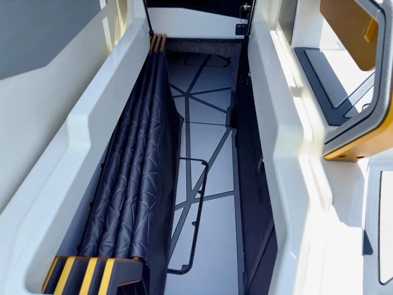 Slide: The Image of Nautique Paragon G23 2026 - 9