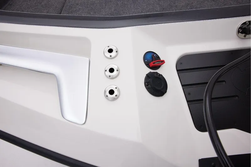 Slide: The Image of Ranger Z520R Cup-Equipped 2025 - 71