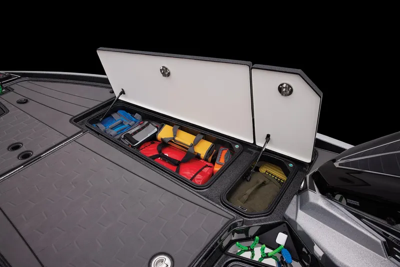 Slide: The Image of Ranger Z520R 2025 - 34