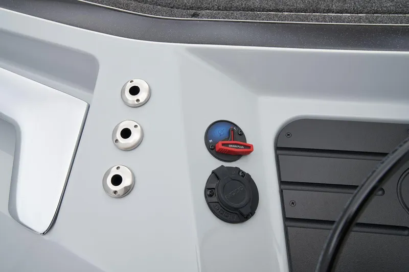 Slide: The Image of Ranger Z519R Cup-Equipped 2025 - 74