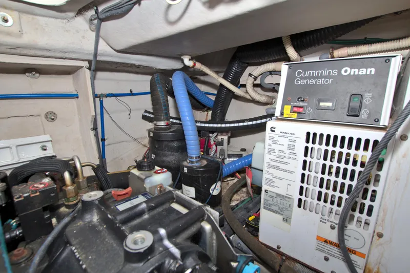 Slide: The Image of Sea Ray 450 Sundancer 2013 - 51