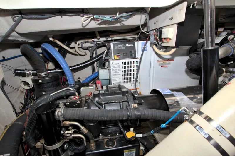 Slide: The Image of Sea Ray 450 Sundancer 2013 - 52