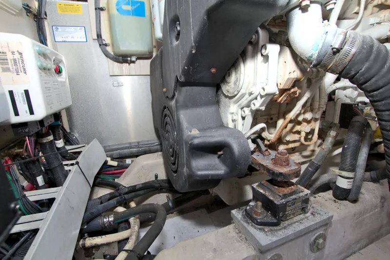 Slide: The Image of Sea Ray 450 Sundancer 2013 - 61