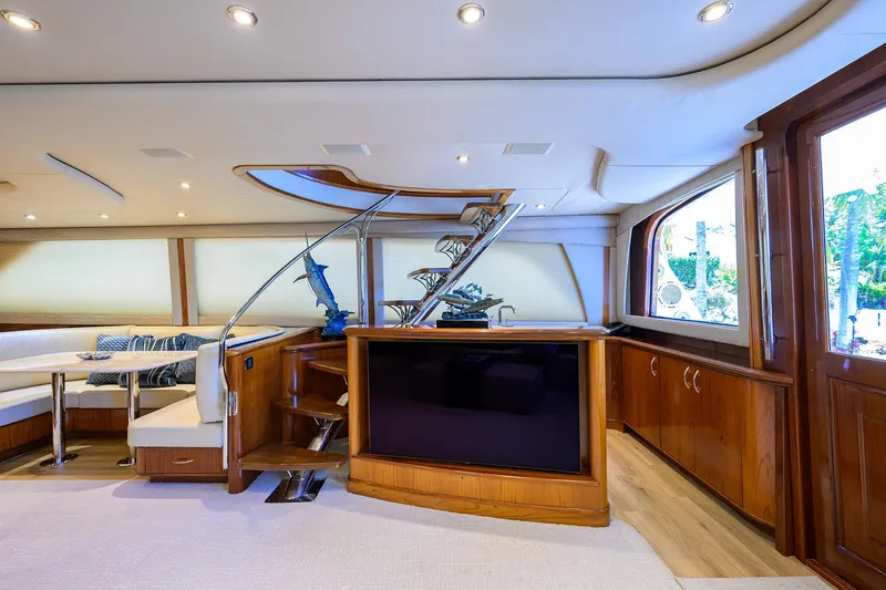 Slide: The Image of Luxurious interior of 2004 Sea Force IX 82 Enclosed Bridge yacht with modern amenities. - 21