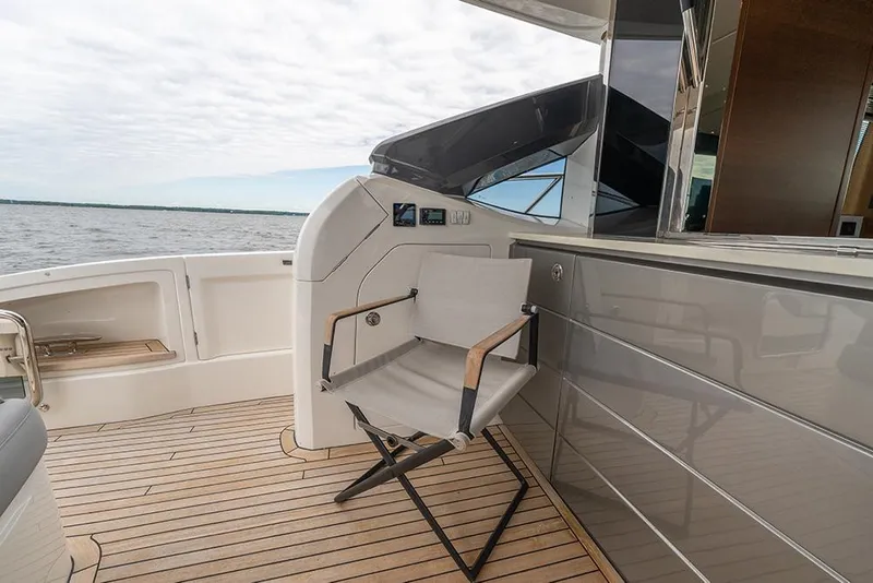 Slide: The Image of Cockpit chair - 17