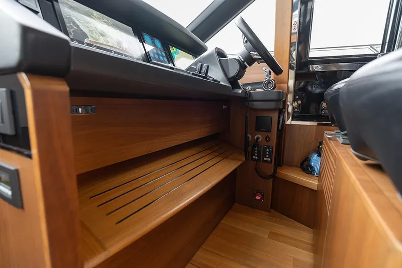 Slide: The Image of Lower helm - 47