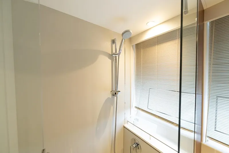 Slide: The Image of VIP shower - 66