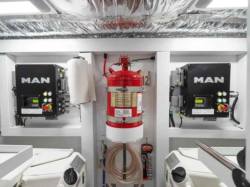 Slide: The Image of Engine room - 76