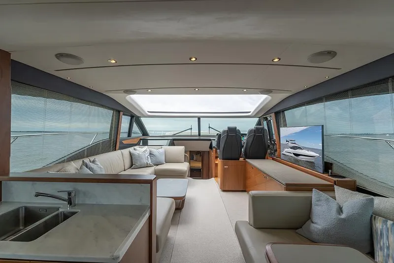 Slide: The Image of Galley/salon - 8