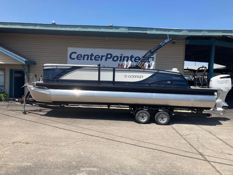 The Image of Godfrey Monaco 255QSB Quad Seat TRIPLETOON 2025 - 0