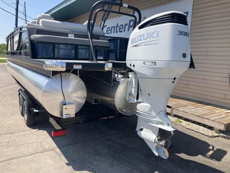 Slide: The Image of Godfrey Monaco 255QSB Quad Seat TRIPLETOON 2025 - 1