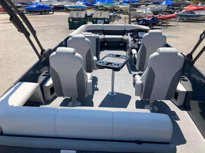Slide: The Image of Godfrey Monaco 255QSB Quad Seat TRIPLETOON 2025 - 10