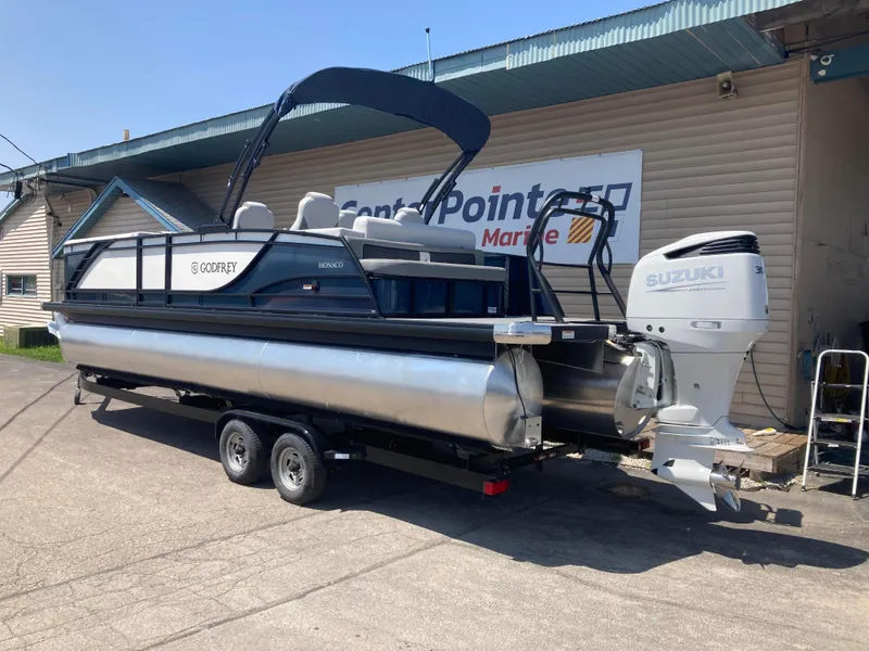 Slide: The Image of Godfrey Monaco 255QSB Quad Seat TRIPLETOON 2025 - 2