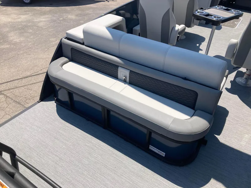 Slide: The Image of Godfrey Monaco 255QSB Quad Seat TRIPLETOON 2025 - 4