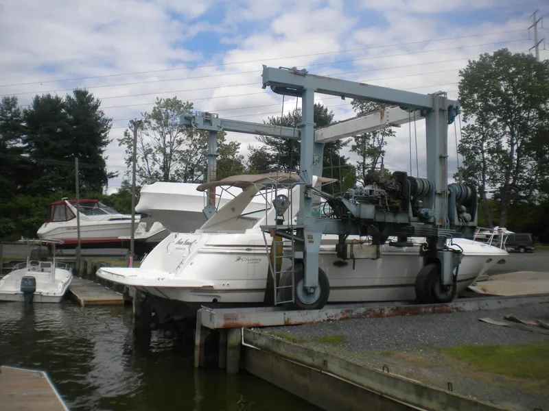 Slide: The Image of Cruisers Yachts 3870 Express 1998 - 54