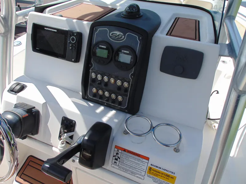 Slide: The Image of Sea Fox 226 Commander 2018 - 10