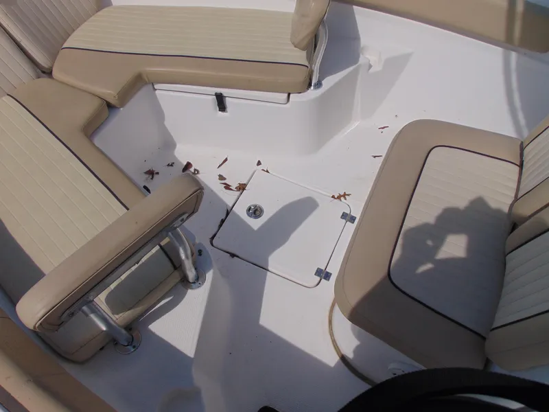 Slide: The Image of Sea Fox 226 Commander 2018 - 12