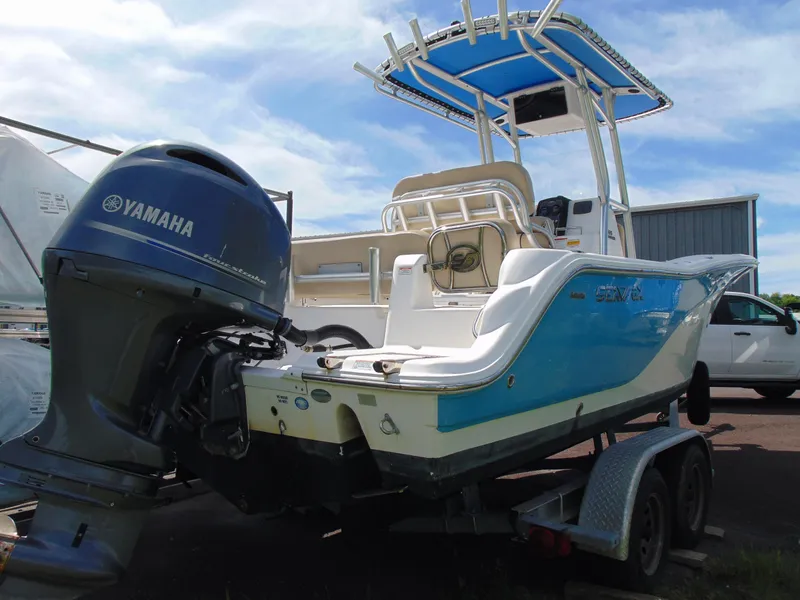 Slide: The Image of Sea Fox 226 Commander 2018 - 3