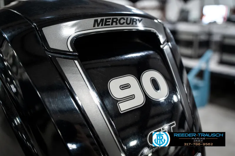 Slide: The Image of 2016 Bennington 20 SLMX with Mercury 90 horsepower outboard engine. - 44