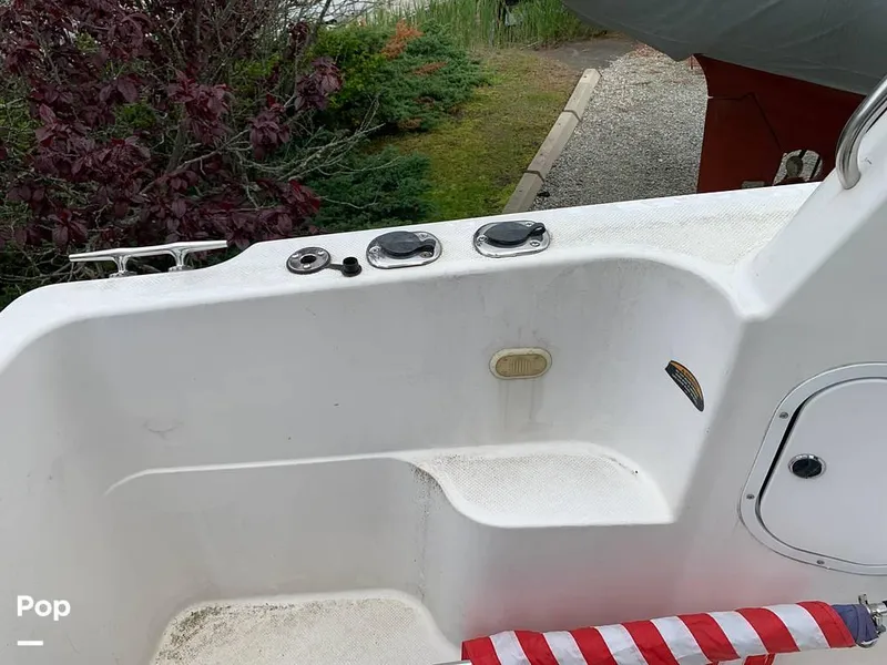 Slide: The Image of 1999 Bayliner Avanti 3258 for sale in Westbrook, CT - 17