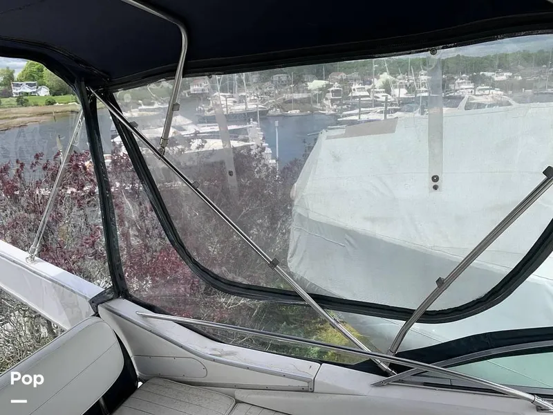 Slide: The Image of 1999 Bayliner Avanti 3258 for sale in Westbrook, CT - 37