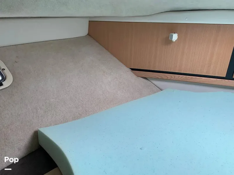 Slide: The Image of 1999 Bayliner Avanti 3258 for sale in Westbrook, CT - 56