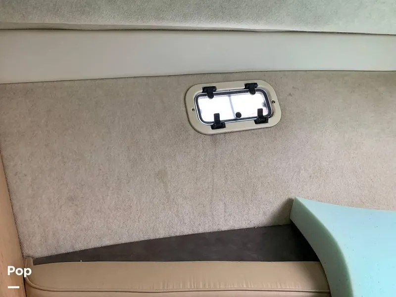 Slide: The Image of 1999 Bayliner Avanti 3258 for sale in Westbrook, CT - 62