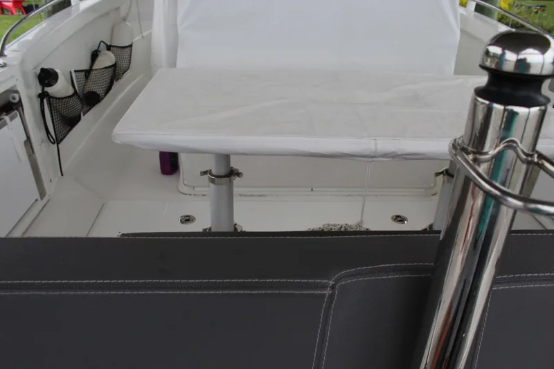 Slide: The Image of Jeanneau Leader 9.0 CC 2023 - 19