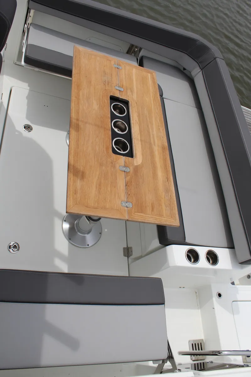 Slide: The Image of Jeanneau Leader 9.0 CC 2023 - 23