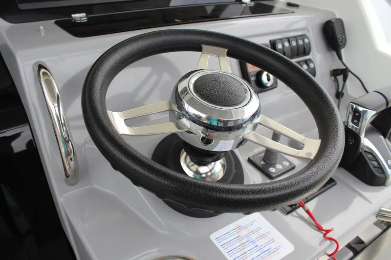 Slide: The Image of Jeanneau Leader 9.0 CC 2023 - 35