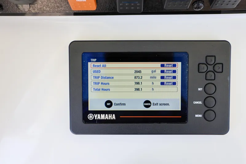Slide: The Image of Yamaha display showing trip data on a 2019 Sea Hunt Ultra 255 SE boat. - 13