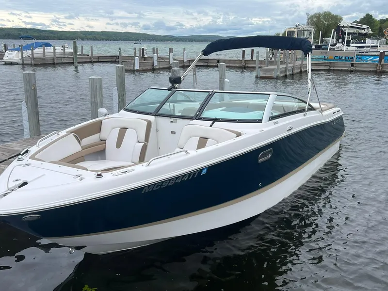 Slide: The Image of 2015 Four Winns 260 Horizon 4 - 4