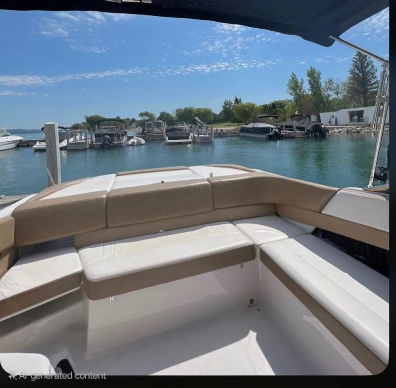 Slide: The Image of 2015 Four Winns 260 Horizon 6 - 6