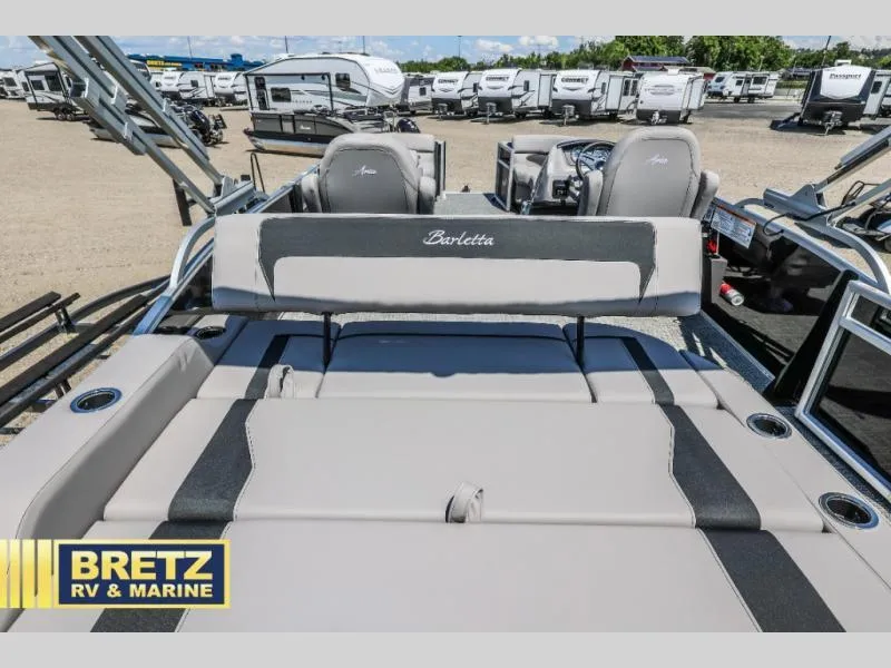 Slide: The Image of Aria A22UC 2025 - 19