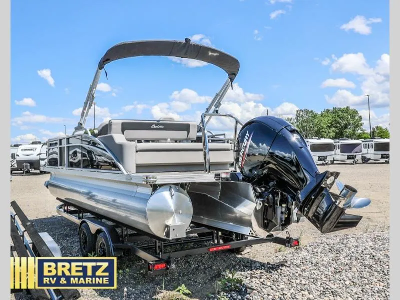 Slide: The Image of Aria A22UC 2025 - 27