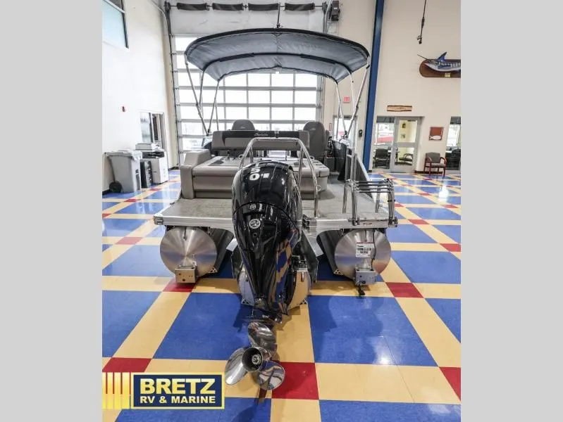 Slide: The Image of Aria A22UC 2025 - 6