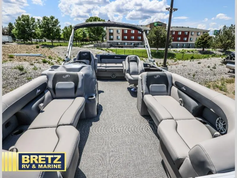 Slide: The Image of Aria A22UC 2025 - 9