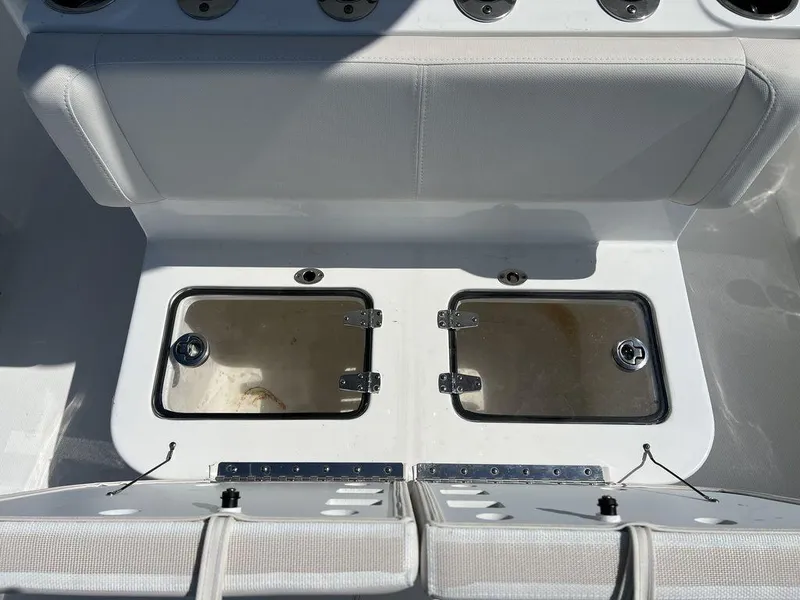 Slide: The Image of 2022 Sea Hunt Gamefish 27 Forward Seating boat with dual livewell compartments. - 16