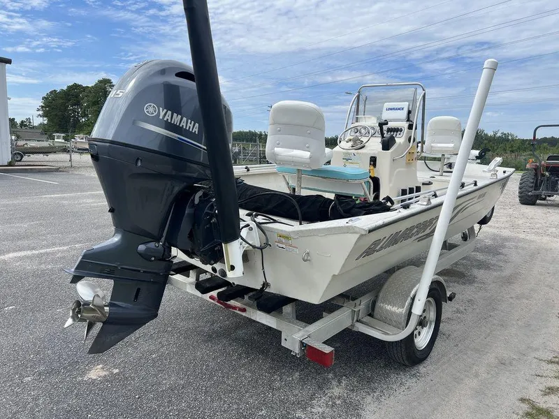 Slide: The Image of 2014 Alumacraft 18' All Welds MV 1860 CC boat with Yamaha motor on trailer. - 6