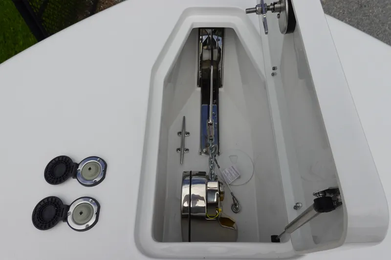 Slide: The Image of Bow of 2026 Sea Hunt Gamefish 28 FS boat with hatch and fittings. - 37